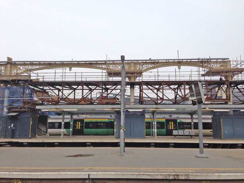 Removing the London Bridge station roof